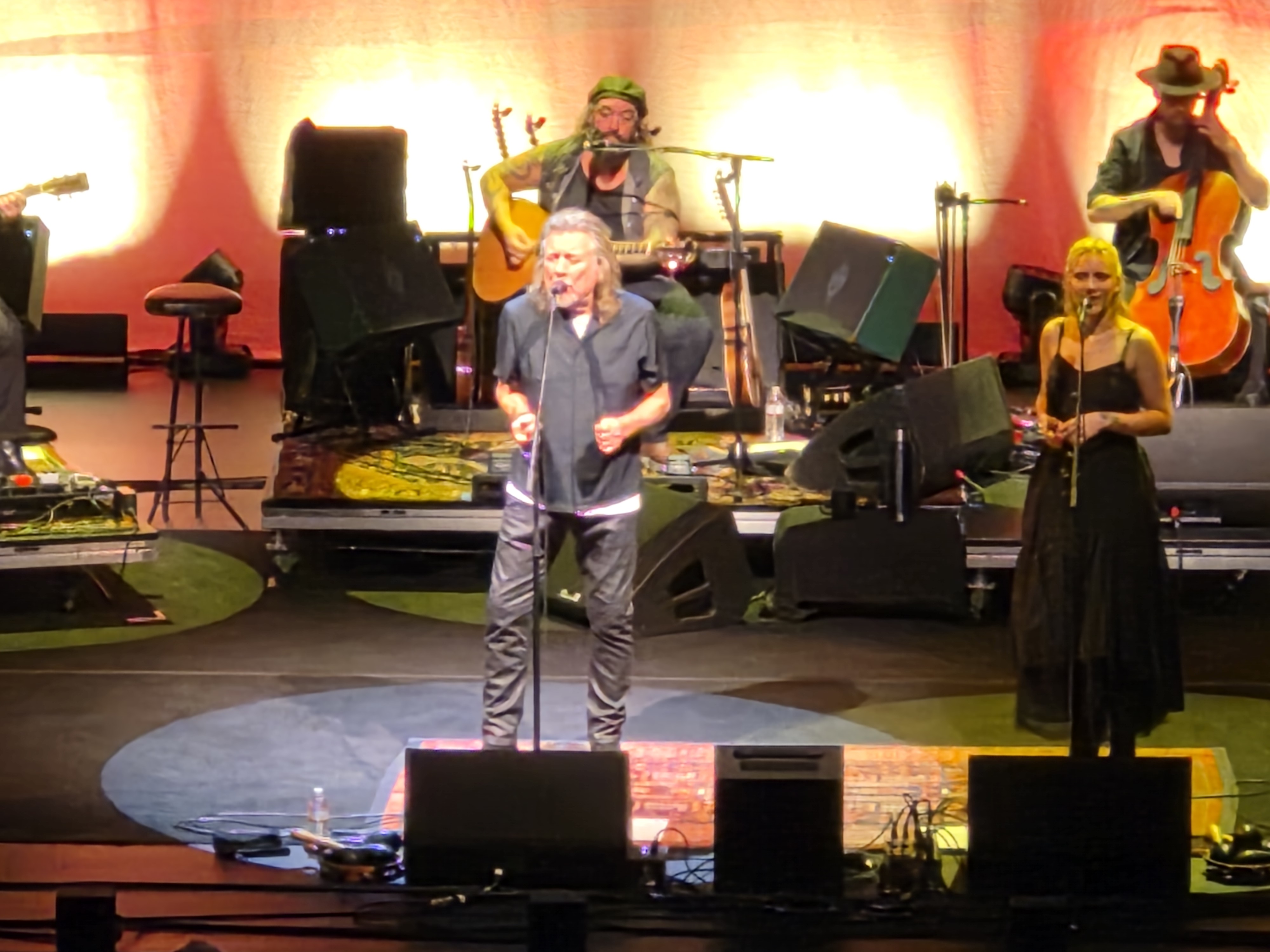 RobertPlantAndSavingGrace2025-11-15CaulkinsOperaHouseDenverCO (2).jpg